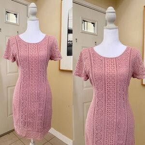 Abercrombie & Fitch Pink Lace Dress Size Small